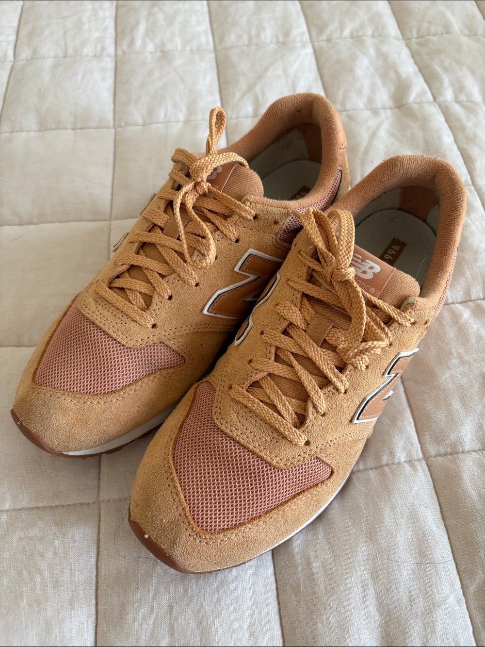 New Balance yellow/orange & Copper Suede Mesh Sneakers